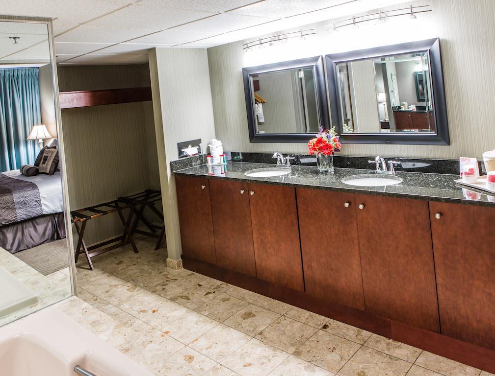 Courtyard By Marriott Toledo West Otel Dış mekan fotoğraf